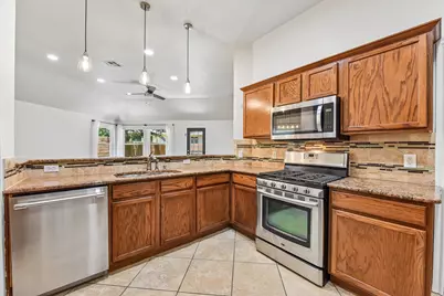 5958 Salcon Cliff Drive, Austin, TX 78749 - Photo 11