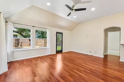 5958 Salcon Cliff Drive, Austin, TX 78749 - Photo 7