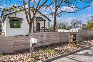 502 E Basel St, New Braunfels, TX 78130 - Photo 3