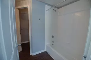 2320 Gracy Farms Ln, Austin, TX 78758 - Photo 17