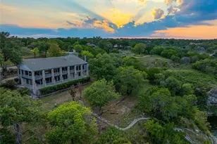 18106 Travis Cir, Lago Vista, TX 78645 - Photo 3