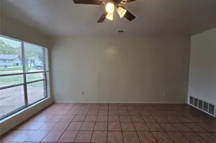 1109 Village Green Dr, Austin, TX 78753 - Photo 17