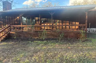 159 Diamond G Ln, Smithville, TX 78957 - Photo 5