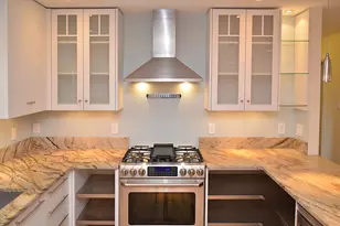 1179 Oak Grove Ave, Austin, TX 78702 - Photo 9