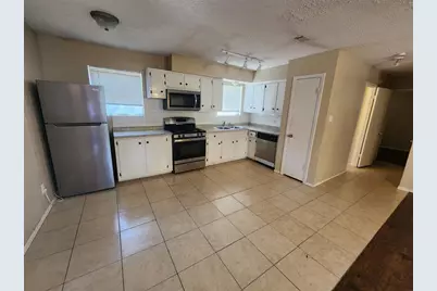 610 Genard Street #A, Austin, TX 78751 - Photo 9
