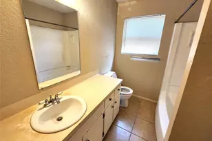 610 Genard St, Austin, TX 78751 - Photo 11