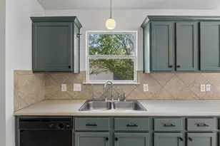 4010 Louise Lee Dr, Austin, TX 78725 - Photo 9
