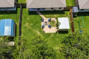 186 Talon Dr, Luling, TX 78648 - Photo 13