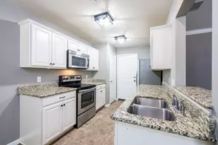 186 Talon Dr, Luling, TX 78648 - Photo 23