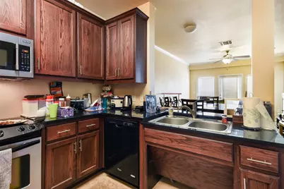 910 W 25th Street #503, Austin, TX 78705 - Photo 17