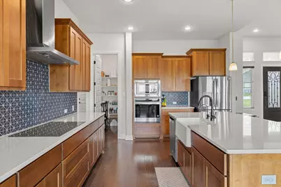 804 Umbrella Sky, Liberty Hill, TX 78642 - Photo 11