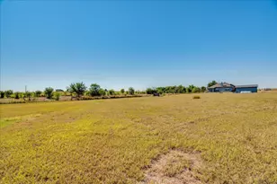 909 Co Rd 342, Granger, TX 76530 - Photo 31