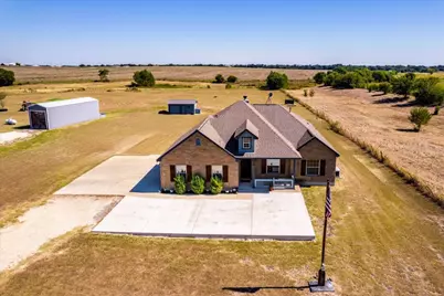 909 County Road 342, Granger, TX 76530 - Photo 5