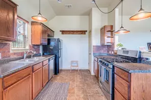 909 Co Rd 342, Granger, TX 76530 - Photo 3