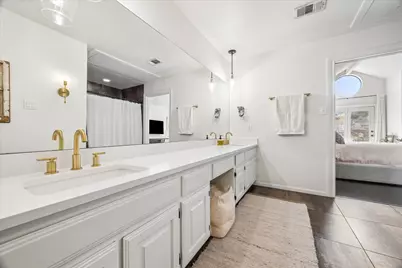 6602 Mesa Hollow Drive, Austin, TX 78750 - Photo 11