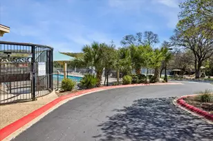 6602 Mesa Hollow Dr, Austin, TX 78750 - Photo 19