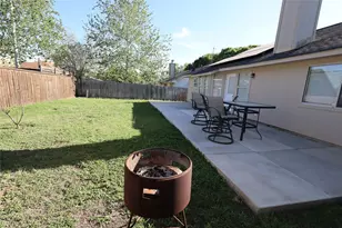 7003 Apperson St, Del Valle, TX 78617 - Photo 9