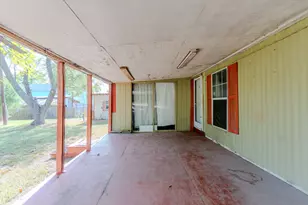 204 Regina Dr, Buda, TX 78610 - Photo 15
