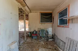 204 Regina Dr, Buda, TX 78610 - Photo 27