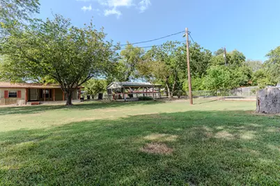 204 Regina Drive, Buda, TX 78610 - Photo 35