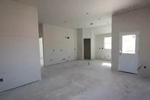 4525 Bridal Veil Dr, Austin, TX 78747 - Photo 5