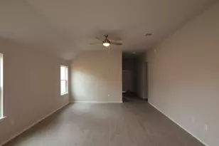 4525 Bridal Veil Dr, Austin, TX 78747 - Photo 3