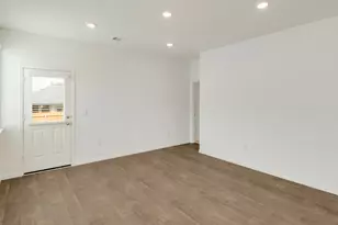 265 Texoma St, Kyle, TX 78640 - Photo 7