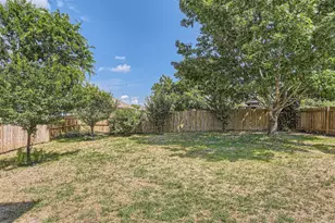 131 Hilldale Ct, Kyle, TX 78640 - Photo 25