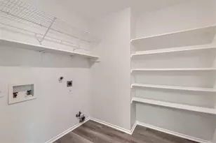 131 Hilldale Ct, Kyle, TX 78640 - Photo 19