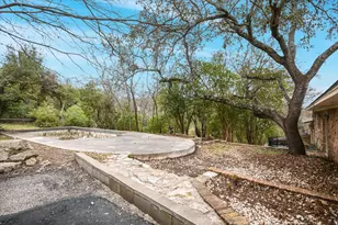 10709 Yucca Dr, Austin, TX 78759 - Photo 11