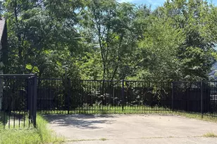 2001 E 10th St, Austin, TX 78702 - Photo 27