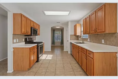 108 David Drive, Hutto, TX 78634 - Photo 5