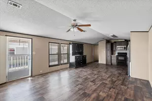 337 SW Front St, Bartlett, TX 76511 - Photo 13