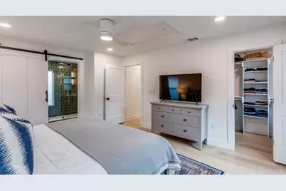 2209 Fair Oaks Drive, Austin, TX 78745 - Photo 9