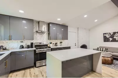 5236 Meadow Creek Drive, Austin, TX 78745 - Photo 5