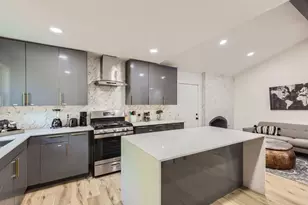 5236 Meadow Creek Dr, Austin, TX 78745 - Photo 5