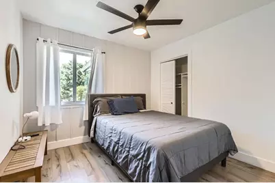 5236 Meadow Creek Drive, Austin, TX 78745 - Photo 9