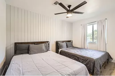 5236 Meadow Creek Drive, Austin, TX 78745 - Photo 9