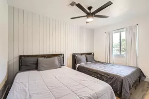 5236 Meadow Creek Dr, Austin, TX 78745 - Photo 9