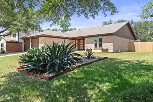 4008 Balcones Woods Dr, Austin, TX 78759 - Photo 39