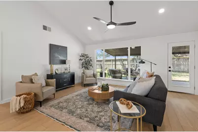 4008 Balcones Woods Drive, Austin, TX 78759 - Photo 13