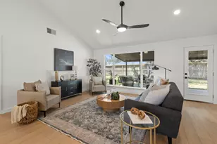 4008 Balcones Woods Dr, Austin, TX 78759 - Photo 13