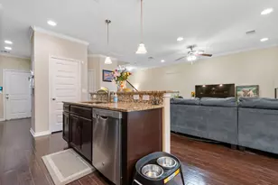 13400 Briarwick Dr, Austin, TX 78729 - Photo 9