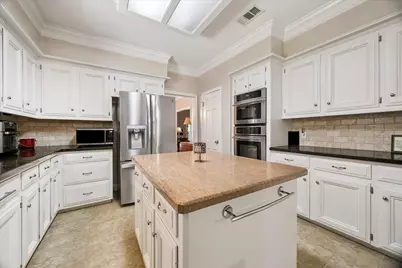 15111 Rose Cottage Drive, Houston, TX 77069 - Photo 11