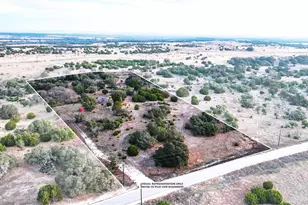 405 Heartleaf Dr, Lampasas, TX 76550 - Photo 3