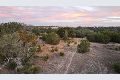 405 Heartleaf Drive, Lampasas, TX 76550 - Photo 9