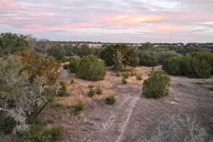 405 Heartleaf Dr, Lampasas, TX 76550 - Photo 9