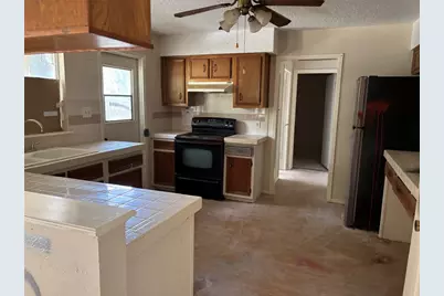 1901 Lone Oak Drive, Leander, TX 78641 - Photo 17