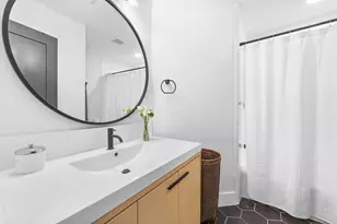 7901 Seminary Ridge Dr, Austin, TX 78745 - Photo 19