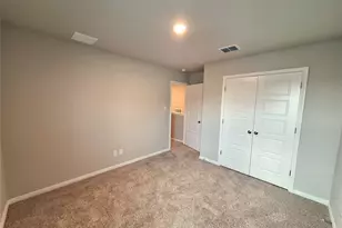 104 Gunner Rd, Buda, TX 78610 - Photo 17